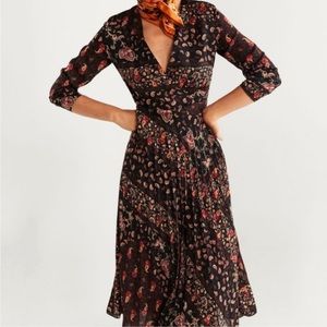 Patterned black dress